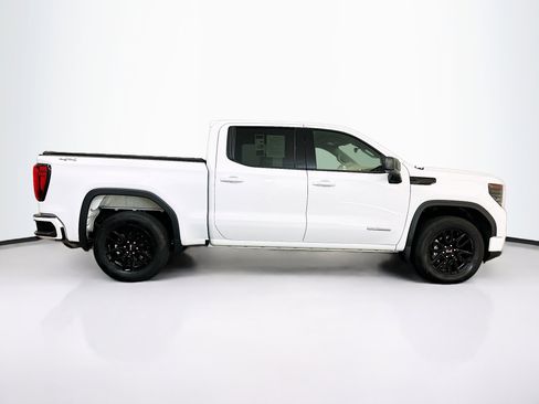 Used 2024 GMC Sierra 1500 Elevation image 10