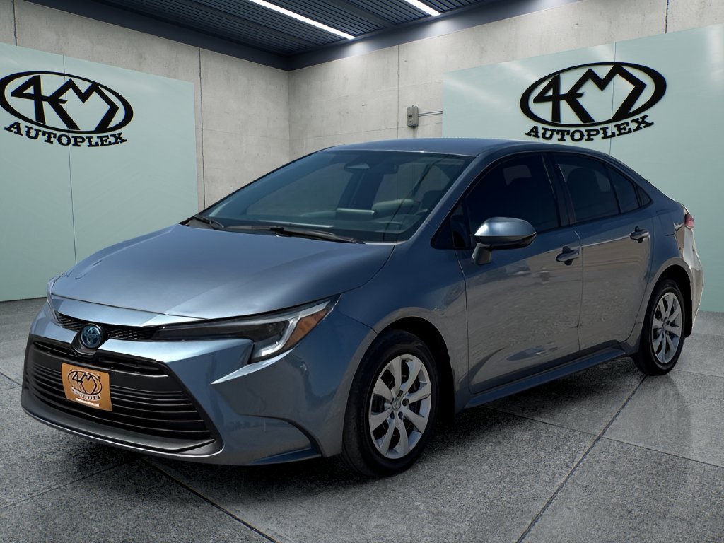 Used 2024 Toyota Corolla LE FWD image 7