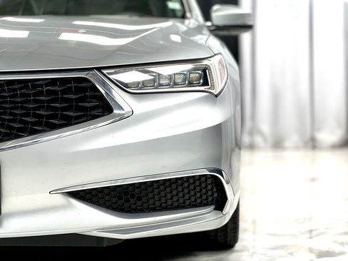 Used 2020 Acura TLX V6 w/ Technology Package image 3