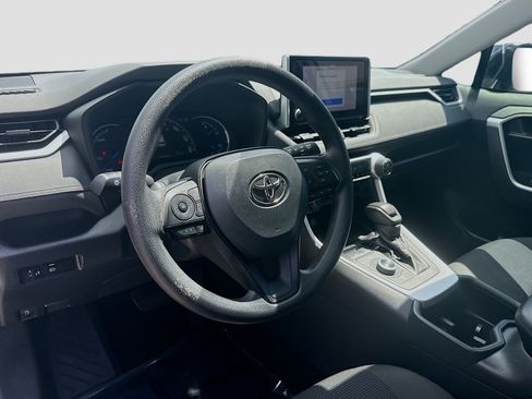 Used 2024 Toyota RAV4 LE AWD/4WD image 9