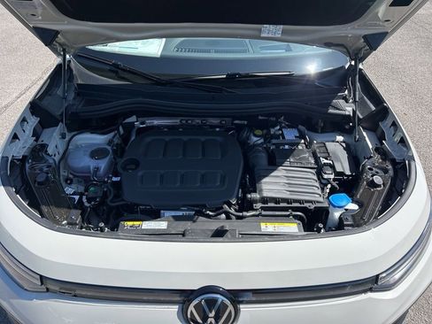 New 2026 Volkswagen Tiguan SE R-Line FWD image 10
