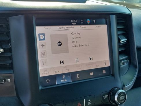 Used 2022 RAM 3500 Tradesman image 28