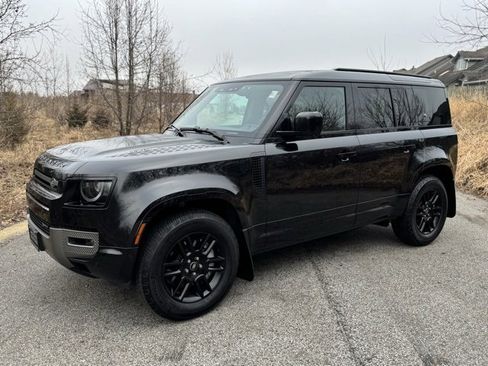 Certified 2023 Land Rover Defender 110 X-Dynamic SE image 1