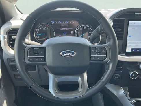 Used 2021 Ford F150 XLT w/ Equipment Group 302A High RWD image 10