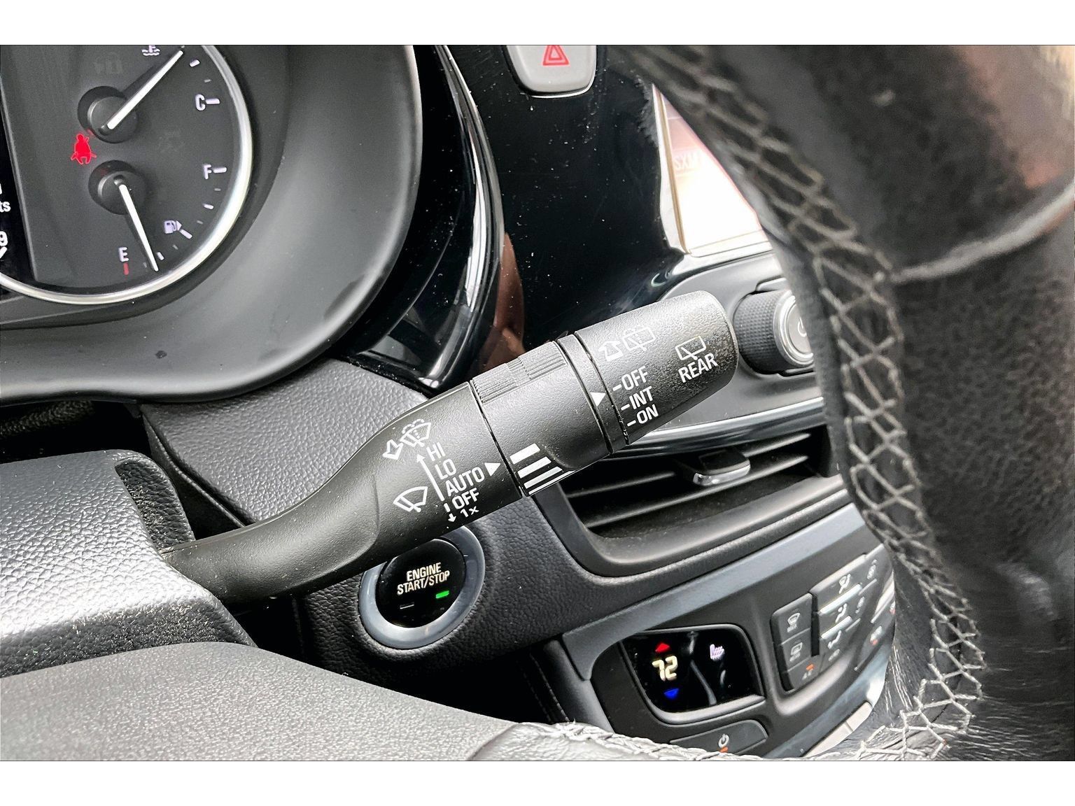 Used 2020 Buick Envision Premium AWD/4WD image 21