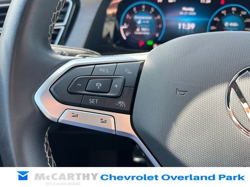 Used 2024 Volkswagen Atlas Cross Sport SE w/ Panoramic Sunroof Package AWD/4WD image 14