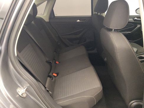 Used 2025 Volkswagen Jetta S image 19