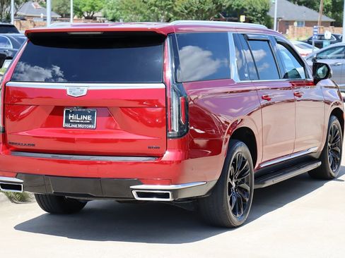 Used 2021 Cadillac Escalade ESV Premium Luxury Platinum image 9