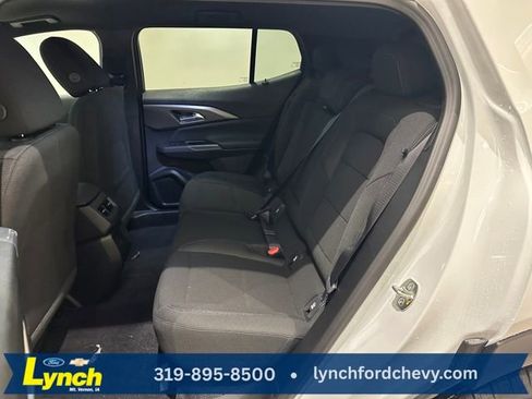 New 2026 Chevrolet Equinox EV LT w/ Comfort Package image 15