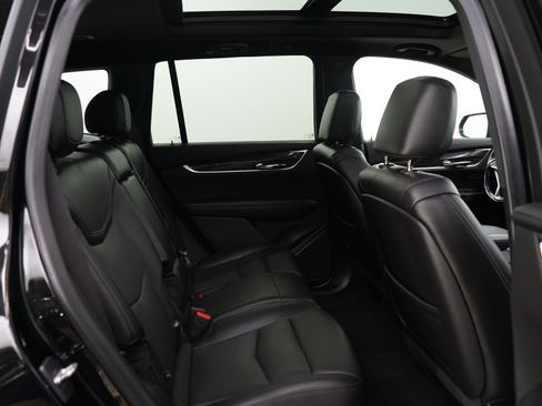 Used 2021 Cadillac XT6 Sport AWD/4WD image 13