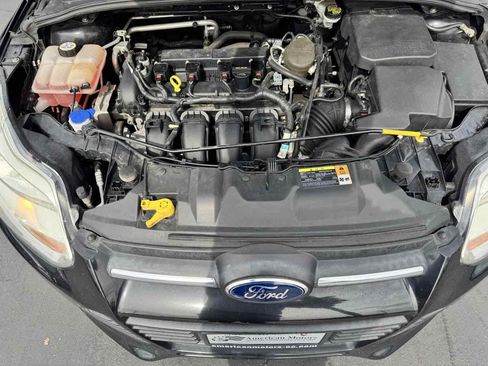 Used 2013 Ford Focus SE FWD image 18