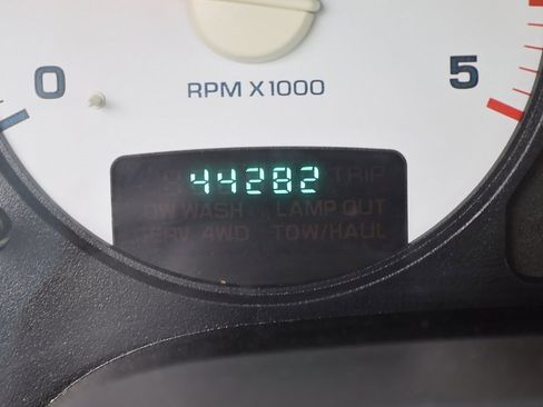 Used 2004 Dodge Ram 2500 Truck SLT w/ Trailer Tow Group image 14