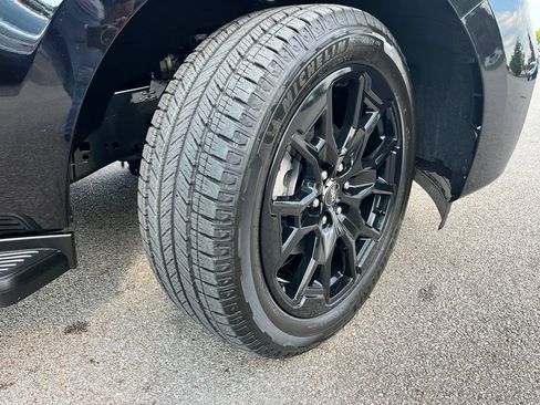 New 2027 Ford Expedition Platinum AWD/4WD image 6