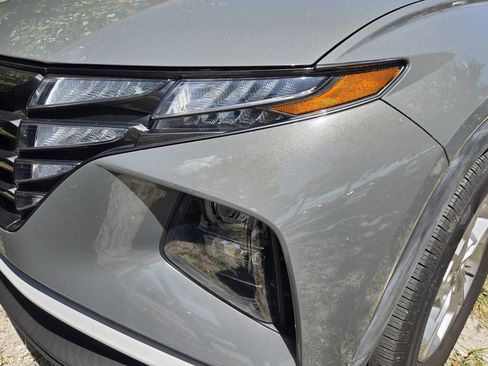 Used 2024 Hyundai Tucson SE image 9