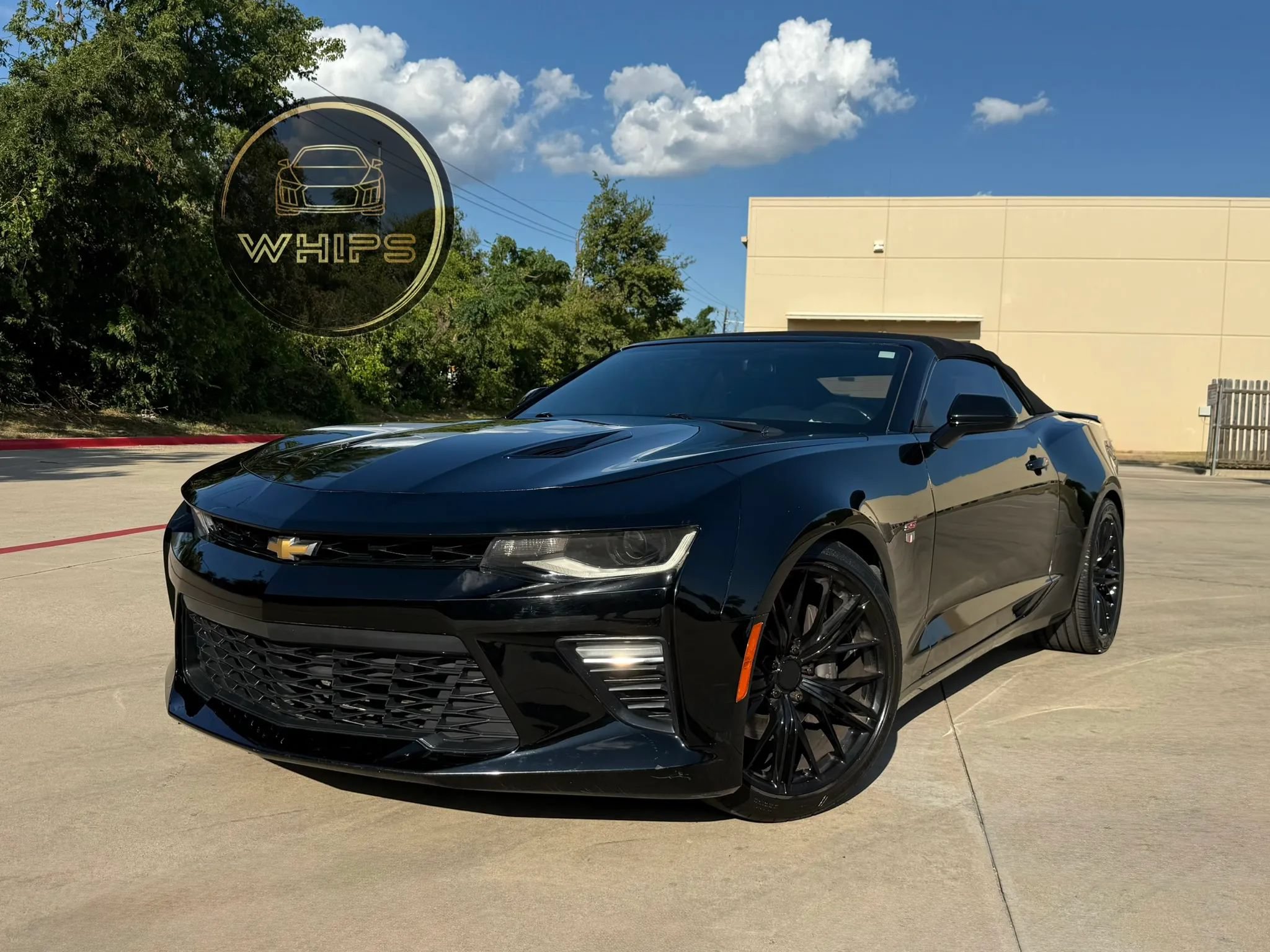 Used 2018 Chevrolet Camaro SS RWD image 1