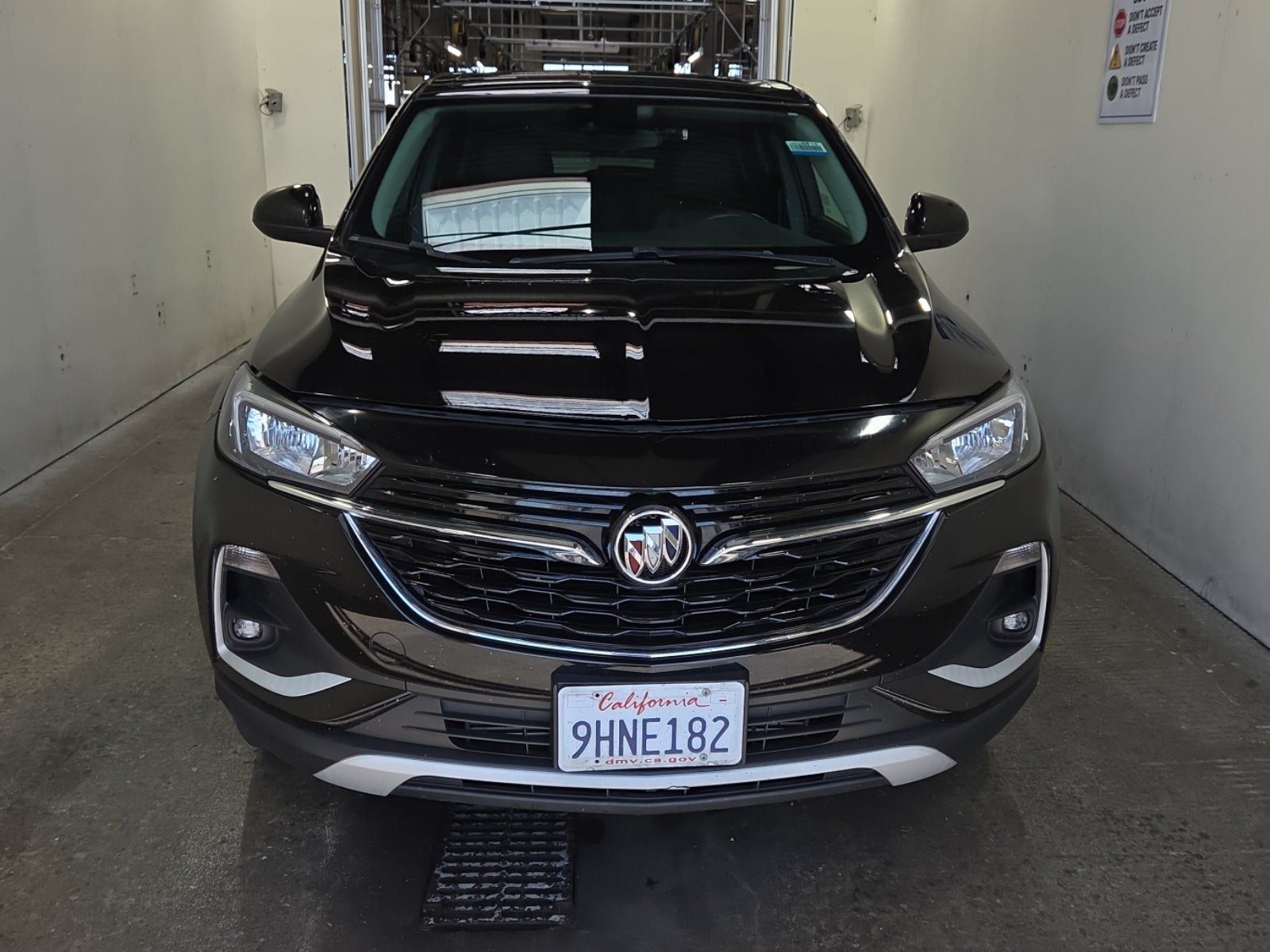 Used 2023 Buick Encore GX Preferred w/ Cold Weather Comfort Package AWD/4WD image 2
