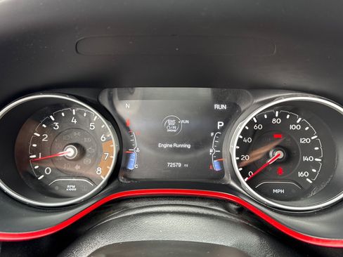 Used 2018 Jeep Compass Trailhawk w/ Safe & Security Group image 36