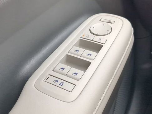 New 2025 Hyundai Santa Fe SEL image 22