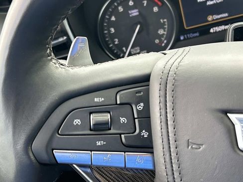 Used 2022 Cadillac XT6 Sport w/ Platinum Package image 37