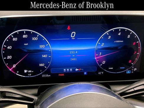 Used 2025 Mercedes-Benz GLC 300 4MATIC image 24