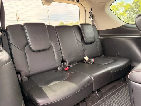 Used 2022 Nissan Armada Platinum w/ Captain's Chairs Package RWD image 35
