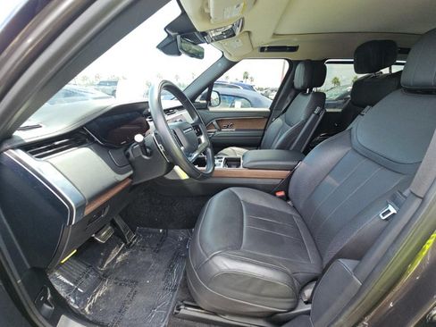 Used 2022 Land Rover Range Rover Long Wheelbase SE AWD/4WD image 4