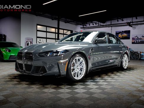 Used 2025 BMW M3 w/ M Carbon Exterior Package RWD image 11