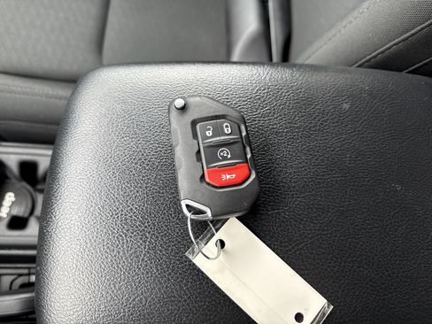 Used 2020 Jeep Wrangler Unlimited Sport AWD/4WD image 33