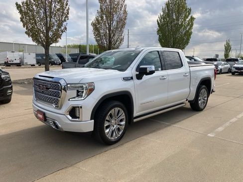 Used 2021 GMC Sierra 1500 Denali w/ Denali Ultimate Package AWD/4WD image 3