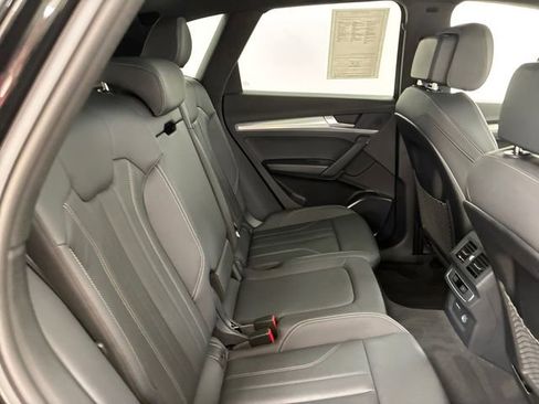 Used 2025 Audi Q5 2.0T Premium AWD/4WD image 16