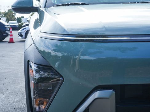 Used 2024 Hyundai Kona SE AWD/4WD image 10