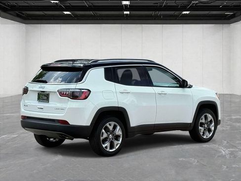 Certified 2021 Jeep Compass Limited AWD/4WD image 5