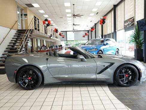 Used 2015 Chevrolet Corvette Stingray Convertible w/ 3LT Preferred Equipment Group RWD image 22