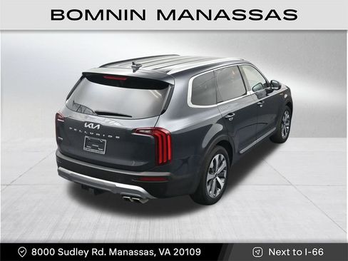 Used 2022 Kia Telluride EX w/ EX Premium Package image 24