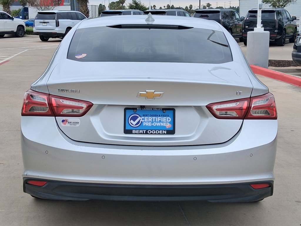 Used 2022 Chevrolet Malibu LT FWD image 5