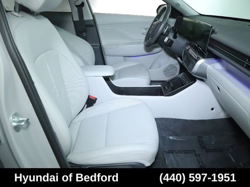 Used 2024 Hyundai Kona Limited AWD/4WD image 37