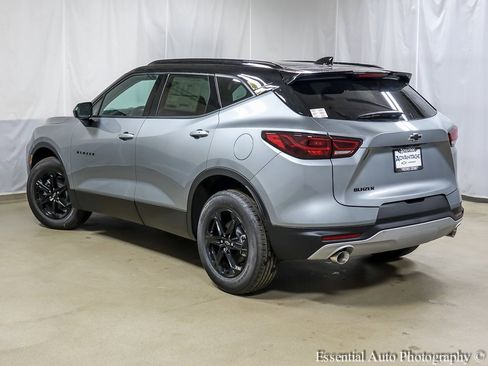 New 2026 Chevrolet Blazer LT w/ Convenience Package image 8