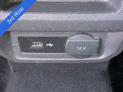 Used 2018 Volkswagen Tiguan SE w/ Panoramic Sunroof Package FWD image 14