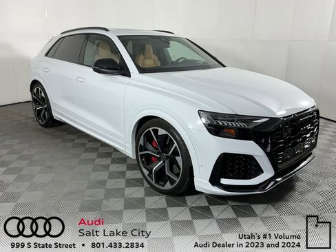 Used 2024 Audi RS Q8 image 1