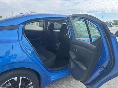 Used 2024 Nissan Sentra SV image 11