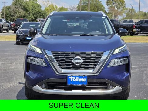 Used 2022 Nissan Rogue Platinum w/ Head-Up Display Package AWD/4WD image 3