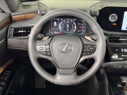 Used 2024 Lexus ES 350 w/ Premium Package FWD image 20