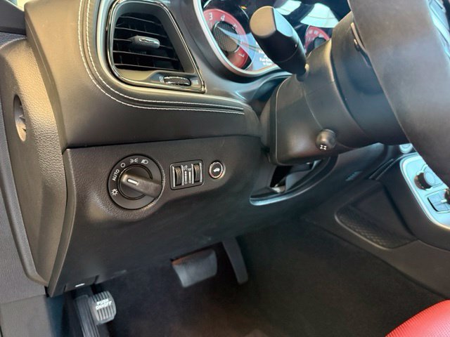 Used 2022 Dodge Challenger SRT Hellcat RWD image 30