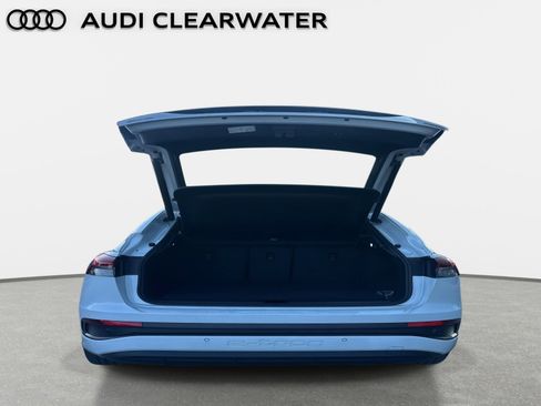 Used 2024 Audi Q4 e-tron Premium Plus image 6