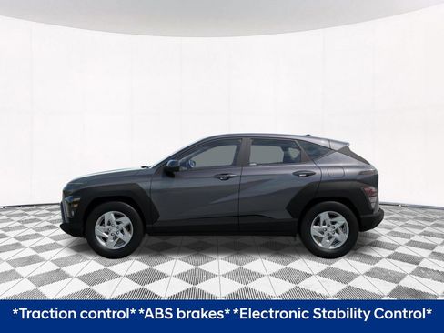 New 2026 Hyundai Kona SE image 5