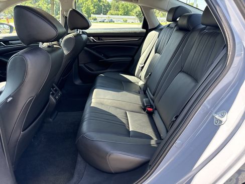Used 2022 Honda Accord Touring image 34