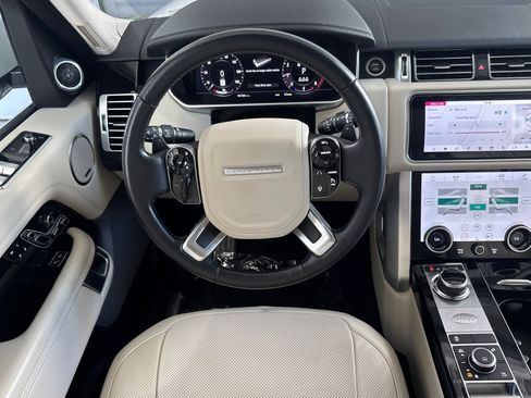 Used 2020 Land Rover Range Rover HSE AWD/4WD image 18