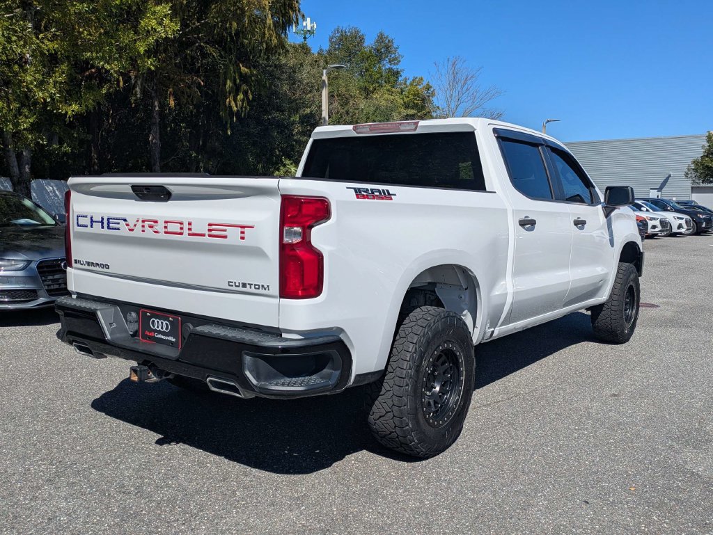 Used 2019 Chevrolet Silverado 1500 Custom Trail Boss w/ Custom Convenience Package AWD/4WD image 5