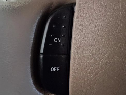 Used 2003 Ford F350 Lariat RWD image 27