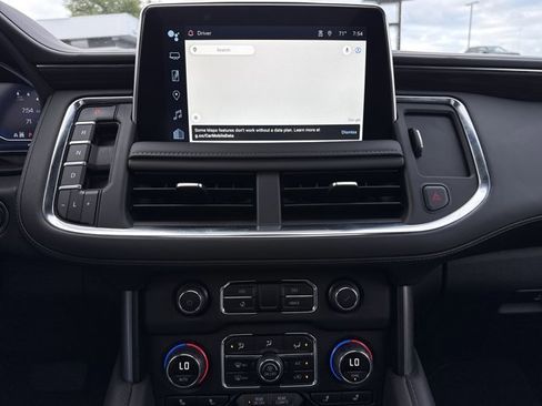 Used 2024 Chevrolet Tahoe Z71 w/ Luxury Package image 21